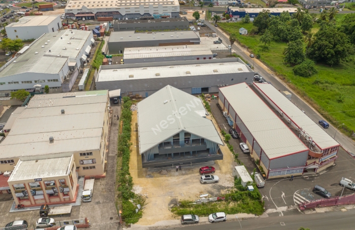 Location Bureaux 67m&sup2; Baie Mahault