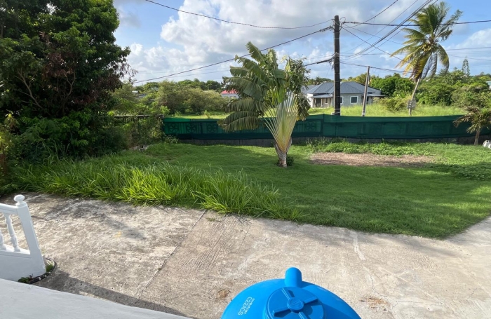 T4 avec jardin + citerne