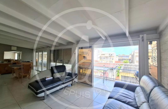 Vente Appartement 132.33m&sup2; 4 pièces Pointe-&agrave;-Pitre
