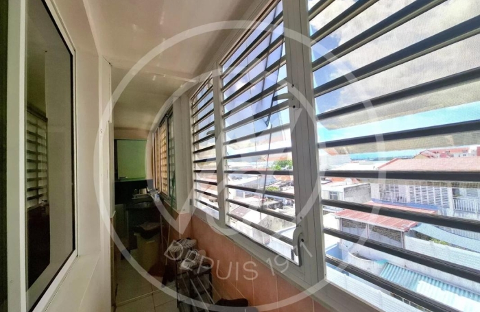 Vente Appartement 132.33m&sup2; 4 pièces Pointe-&agrave;-Pitre