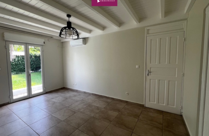 &Agrave; louer - Maison F4 avec piscine non meubl&eacute;e - Houelbourg SUD - Baie-Mahault