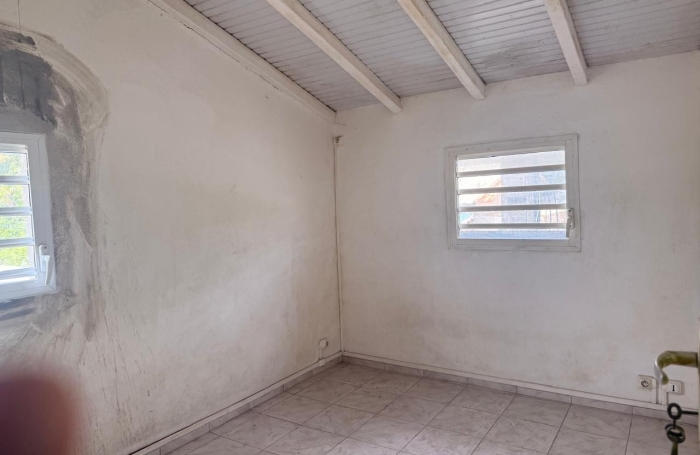 Vente Appartement 160.00m&sup2; 5 pièces Morne &agrave; l'eau