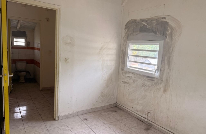 Vente Appartement 160.00m&sup2; 5 pièces Morne &agrave; l'eau