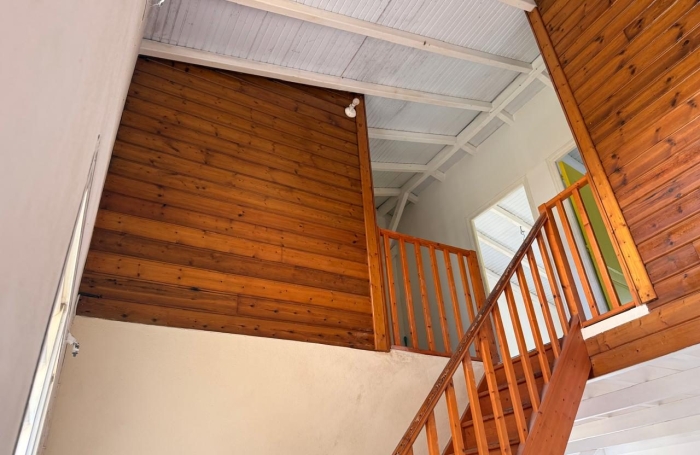 Vente Appartement 160.00m&sup2; 5 pièces Morne &agrave; l'eau
