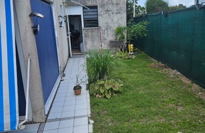 Vente Maison 75.00m&sup2; 4 pièces Sainte Anne