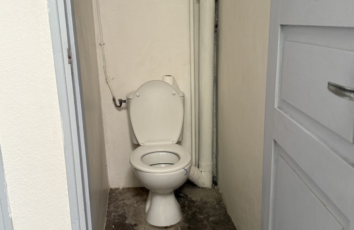Vente Local commercial 74m&sup2; Les Abymes