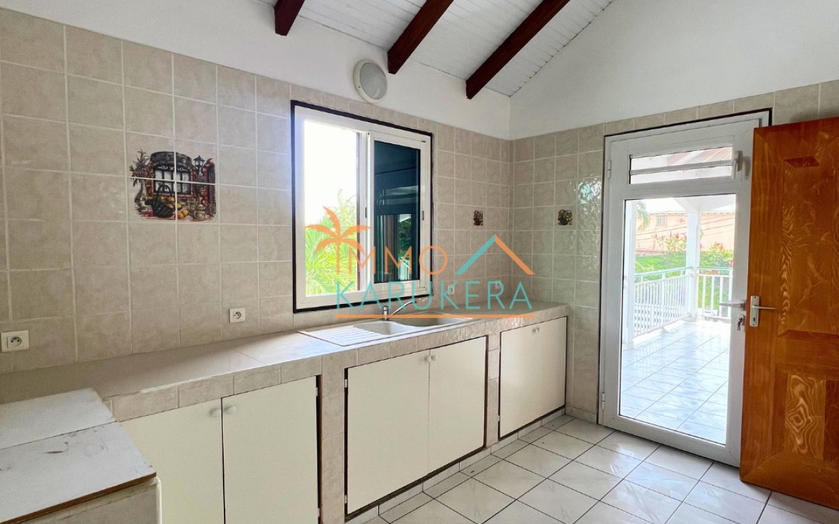 Haut de villa T4 &agrave; Saint-Claude (Belfond) &ndash; Vue mer
