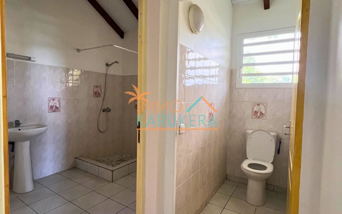 Haut de villa T4 &agrave; Saint-Claude (Belfond) &ndash; Vue mer