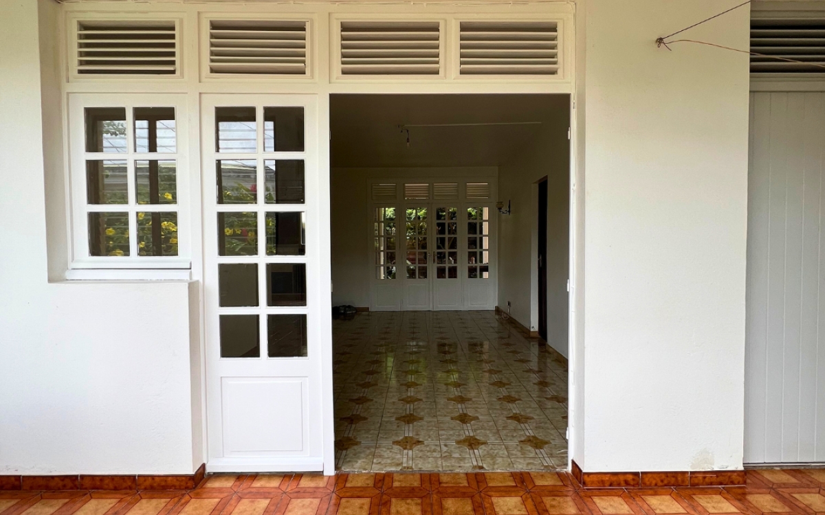 Maison familiale avec rentabilit&eacute; locative 155 m&sup2; - 6 pi&egrave;ces