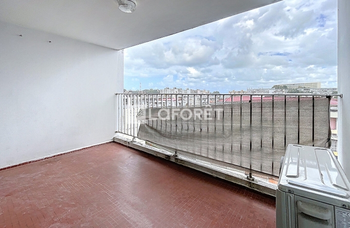 Vente Appartement 65m&sup2; 3 pi&egrave;ces Pointe-&agrave;-Pitre