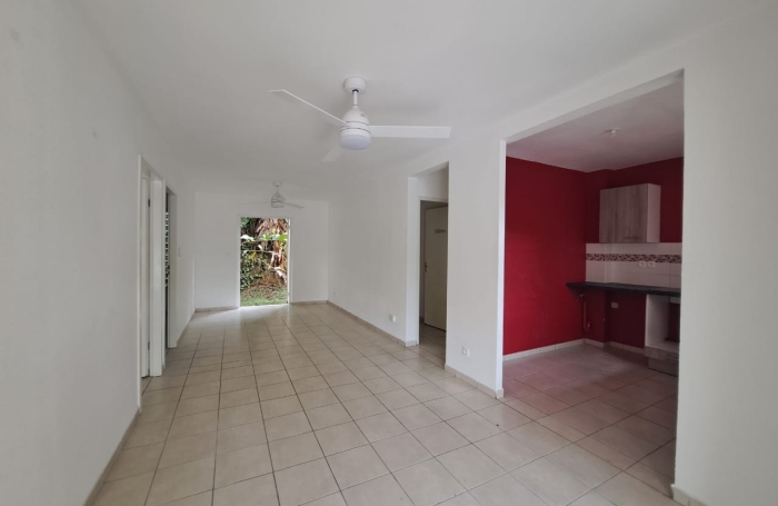 Vente Appartement 56m&sup2; 3 pi&egrave;ces Lamentin