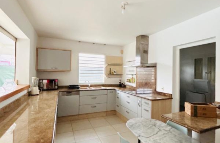 Location Maison 176.57m&sup2; 6 pièces Baie Mahault