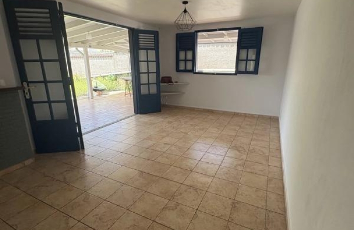 Location Appartement 72.49m&sup2; 3 pièces Baie Mahault