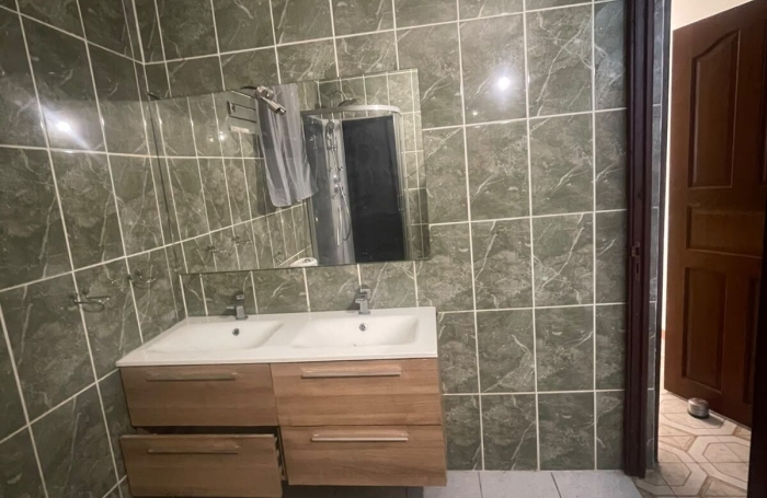 Vente Maison 152m&sup2; 5 pièces Lamentin
