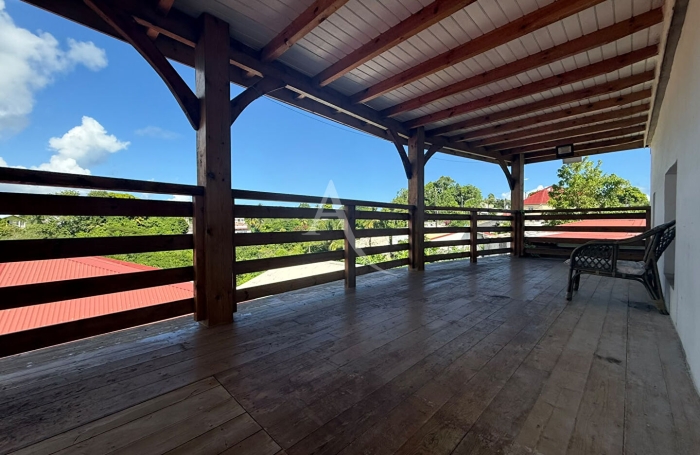 Vente Maison 82m&sup2; 4 pi&egrave;ces Gosier