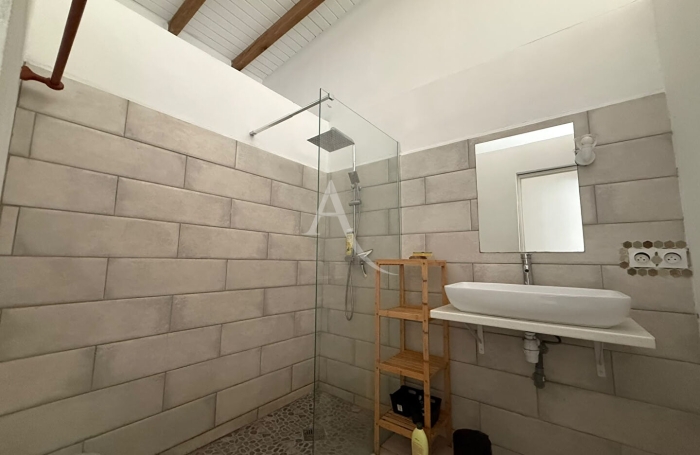 Vente Maison 82m&sup2; 4 pi&egrave;ces Gosier