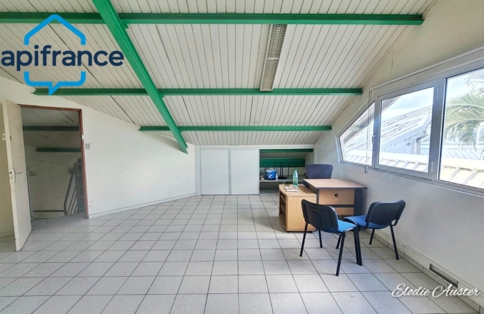 Vente Bureaux 60m&sup2; 3 pièces Baie Mahault