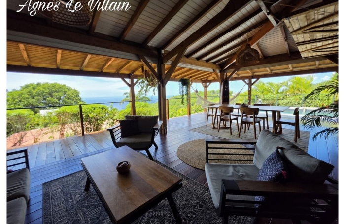 Vente Maison 180m&sup2; 7 pièces Pointe-Noire