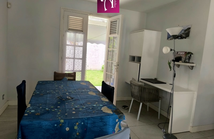 Maison meubl&eacute;e 5 pi&egrave;ces avec piscine Convenance
