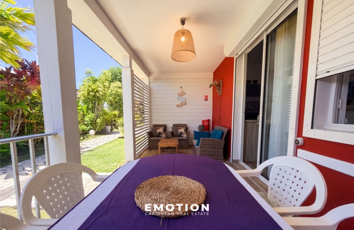 Ensemble immobilier   4 g&icirc;tes meubl&eacute;s   Piscine - Sainte-Anne