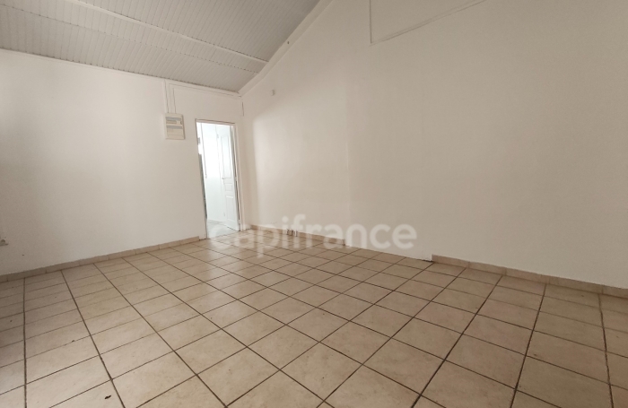 Vente Maison 170m&sup2; 6 pièces Sainte Rose