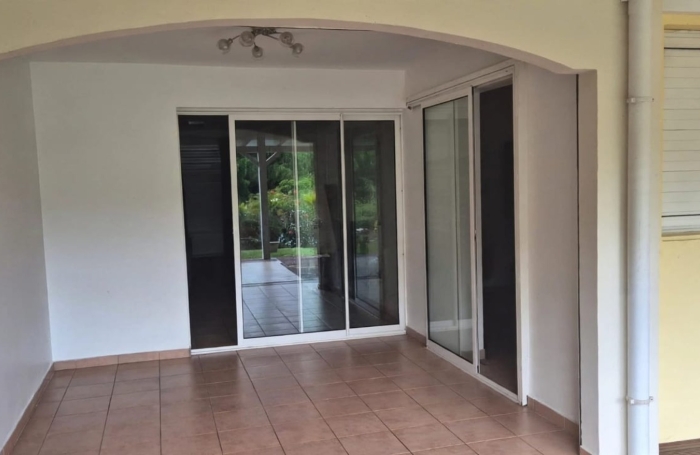 Vente Maison 64m&sup2; 3 pièces Baie Mahault