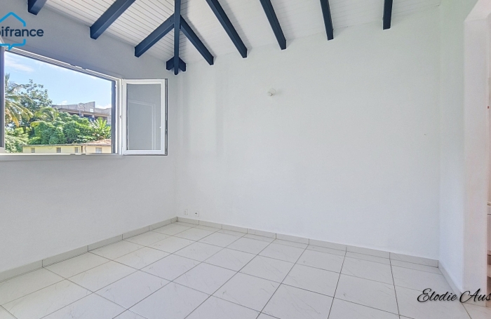 Location Appartement 87m&sup2; 4 pièces Petit-Bourg