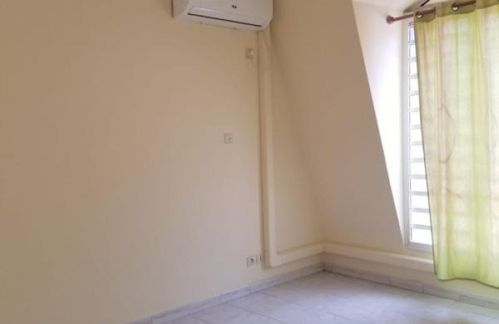 Location Appartement 47.29m&sup2; 2 pièces Basse-Terre