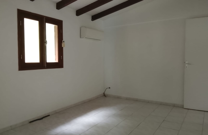 Location Maison 92.00m&sup2; 3 pièces Les Abymes
