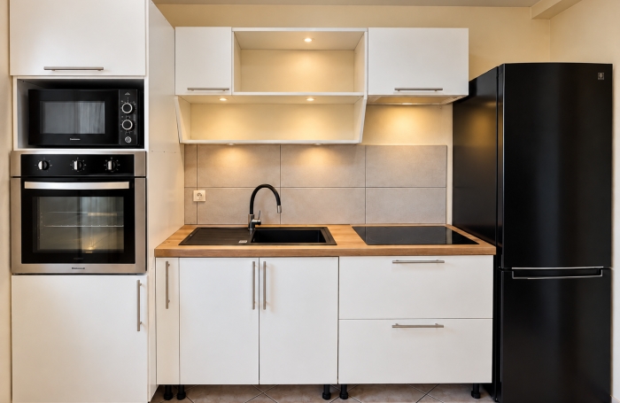 A louer Appartement T3 meubl&eacute; R&eacute;sidence avec piscine Moudong Sud Baie-Mahault