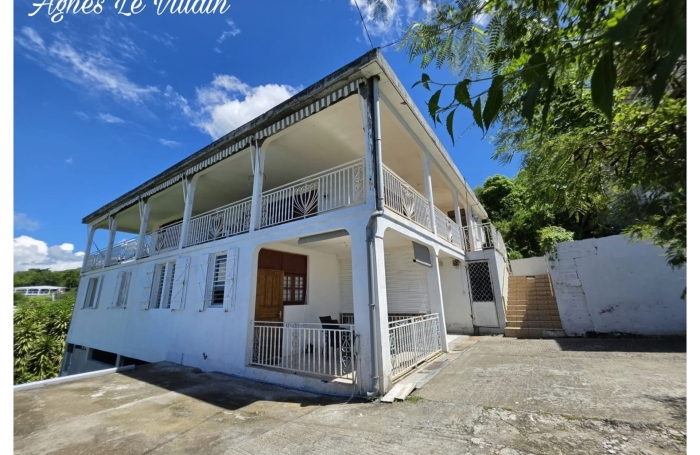 Vente Maison 234m&sup2; 9 pièces Bouillante
