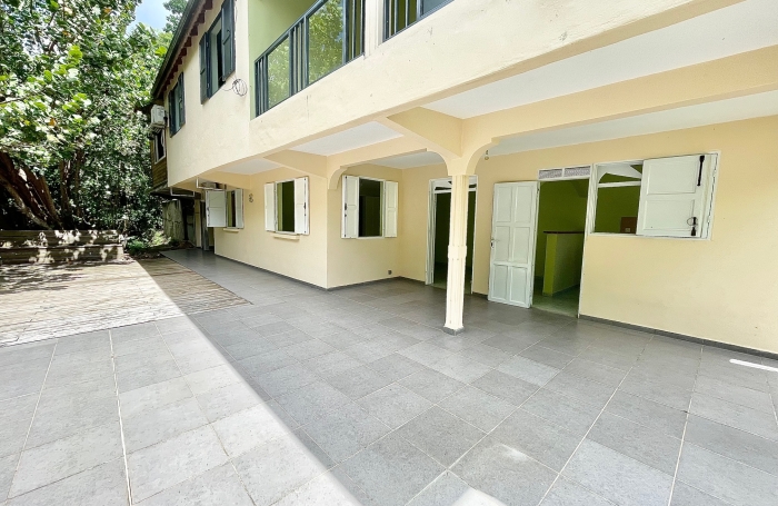 Appartement 2 pi&egrave;ces - Les Abymes - LONGFORT IMMOBILIER