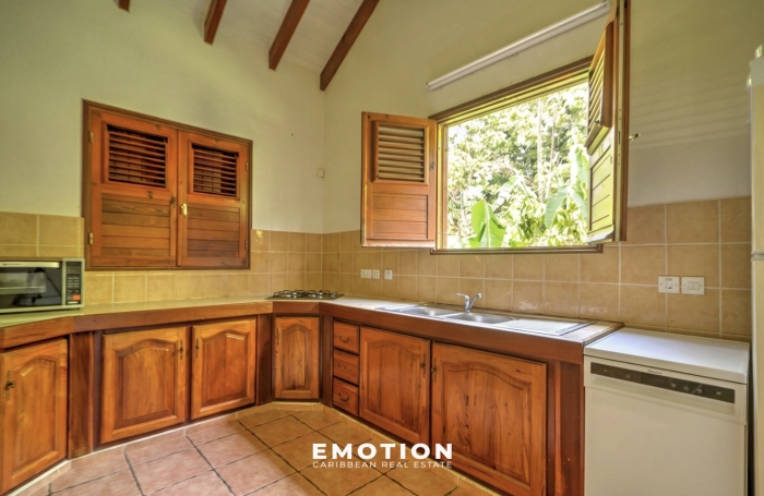 Maison T3 de 88 m2, avec terrasse - Bouillante, Guadeloupe