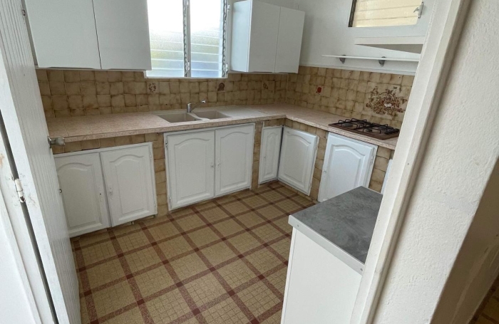 &Agrave; Moule, maison &agrave; louer 1200 &euro; par mois avec AMI IMMOBILIER