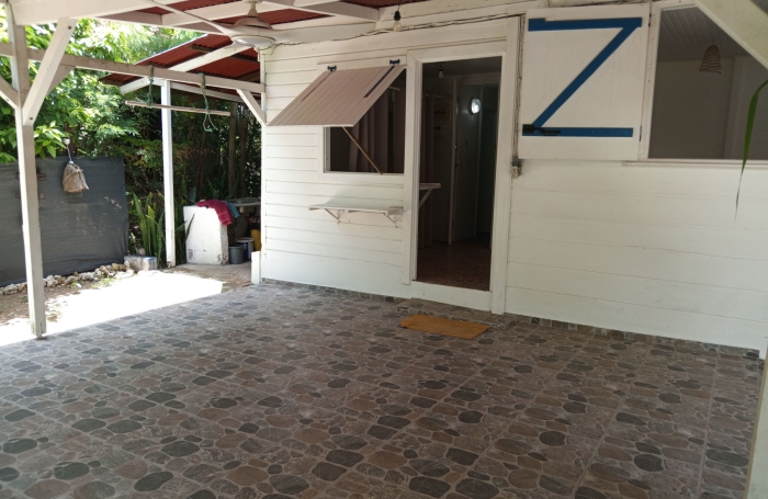Maison T5 (111.52m2) avec Patio centrale - Les GALBAS 97180 SAINTE-ANNE