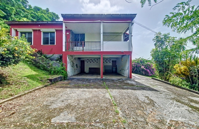 Vente Maison 122m&sup2; 6 pièces Petit-Bourg