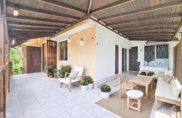Vente Maison 122m&sup2; 6 pièces Petit-Bourg