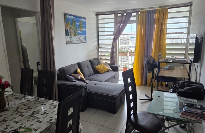 Vente Appartement 61m&sup2; 3 pièces Les Abymes