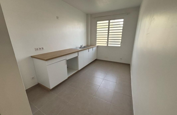 Vente Appartement 65.69m&sup2; 3 pi&#232;ces Remire Montjoli