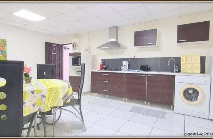 Vente Immeuble 1110m&sup2; Kourou