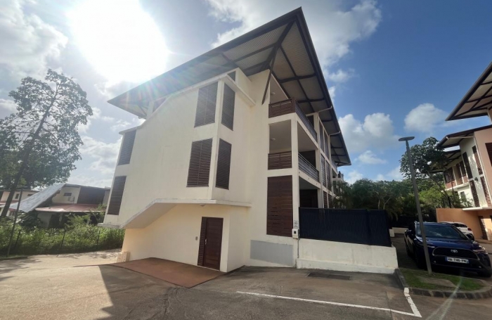 Vente Appartement 61.02m&sup2; 3 pièces Remire Montjoli