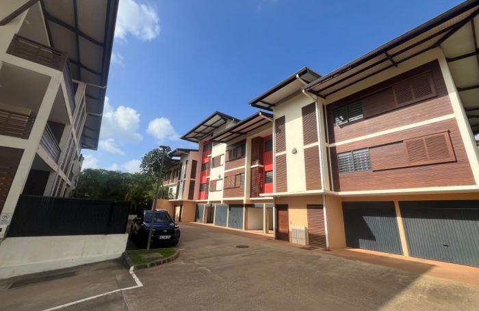 Vente Appartement 61.02m&sup2; 3 pièces Remire Montjoli