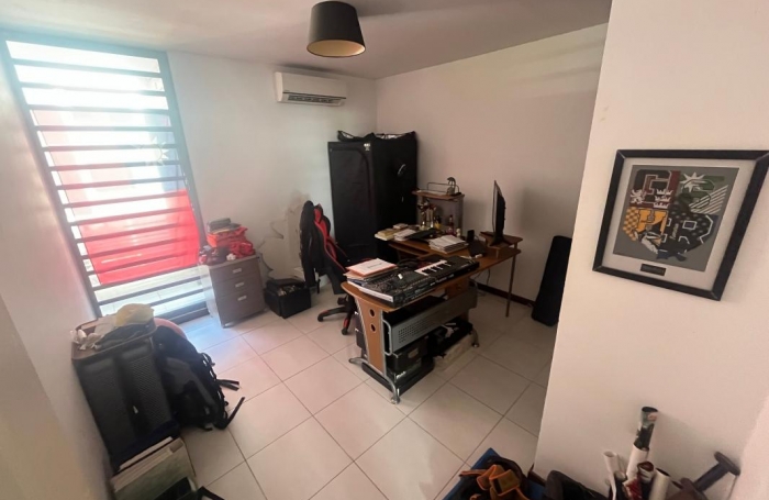 Vente Appartement 61.02m&sup2; 3 pièces Remire Montjoli