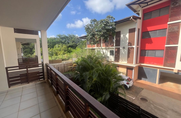 Vente Appartement 61.02m&sup2; 3 pièces Remire Montjoli