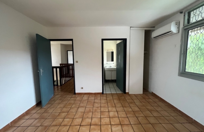 Vente Maison 107m&sup2; 4 pi&#232;ces Kourou