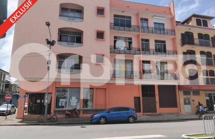 A Saisir: Immeuble de rapport au coeur de Cayenne