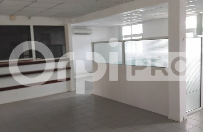 Immeuble de bureaux 567m² à vendre