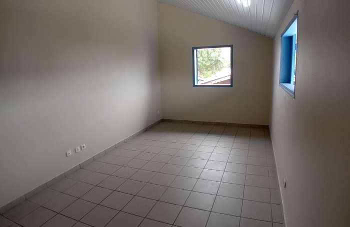 Vente Maison 101.7m&sup2; 6 pi&#232;ces Saint Laurent