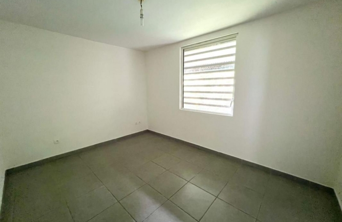 Vente Appartement 78.03m&sup2; 4 pièces Remire Montjoli