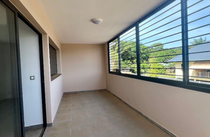 Location Appartement 71.1m&sup2; 4 pi&egrave;ces Remire Montjoli